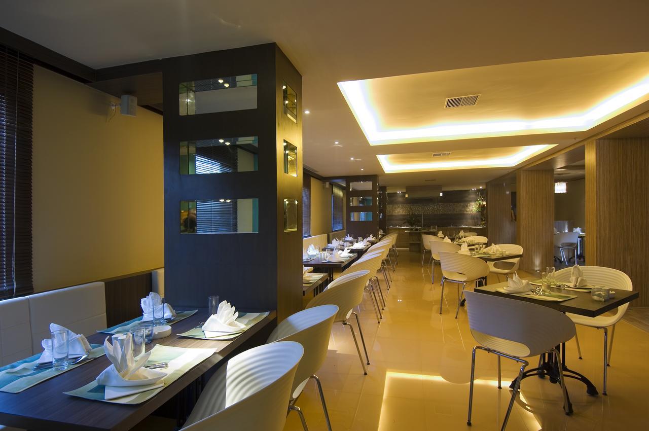 Mapple Whitefield Bangalore Restaurant photo